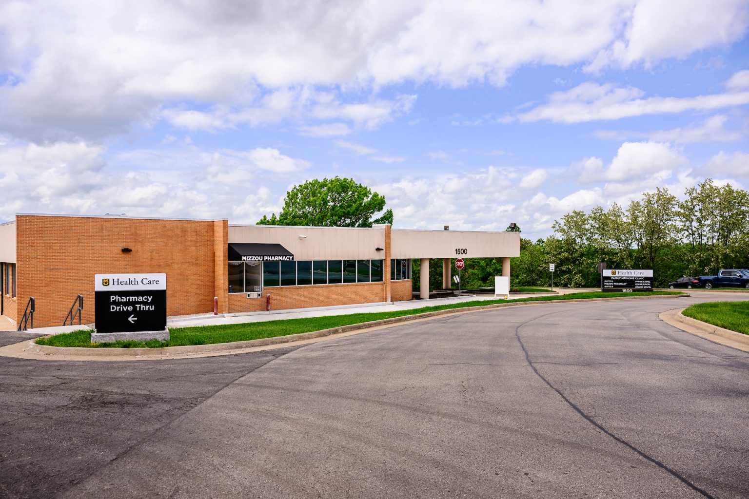 250601 sw jeffersoncity pharmacy 061 002